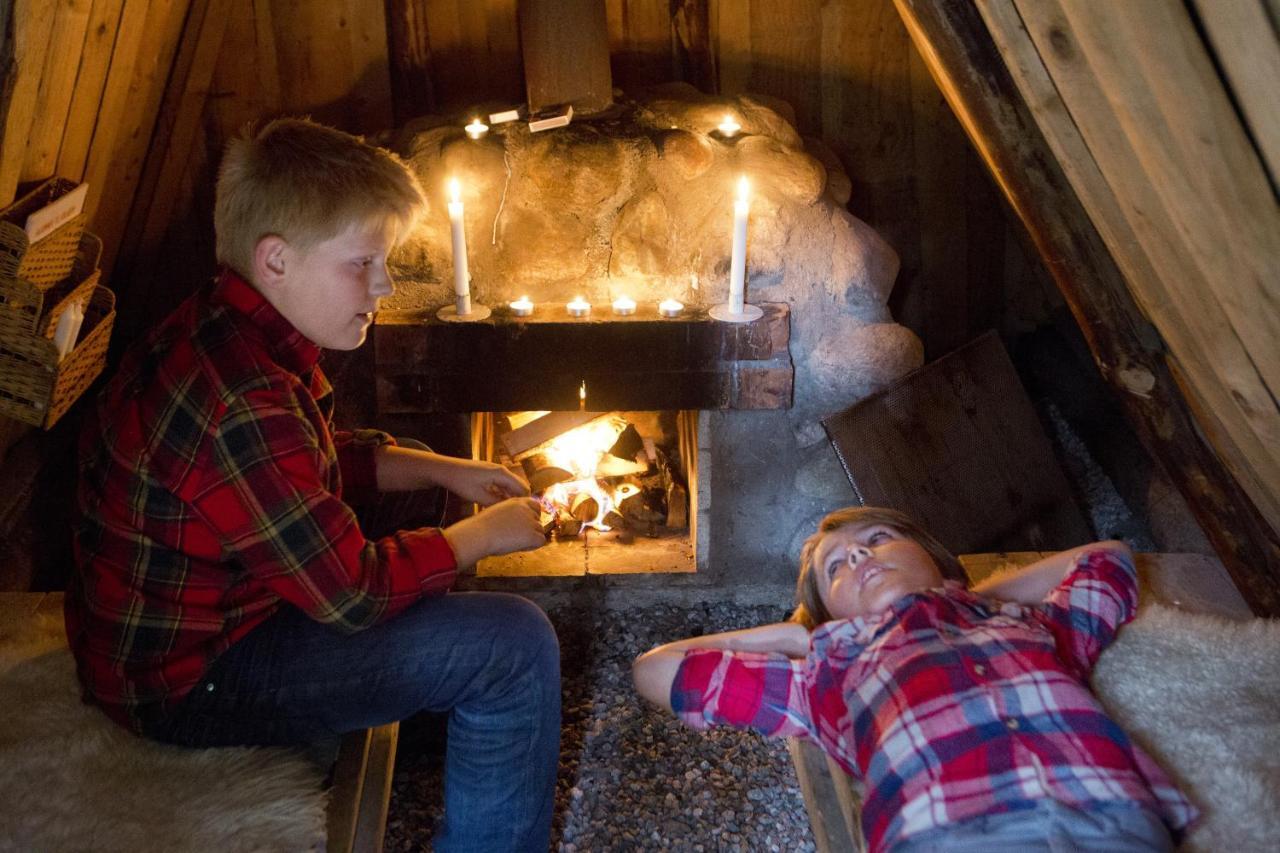 Stf Kolarbyn Eco-Lodge Skinnskatteberg Kültér fotó